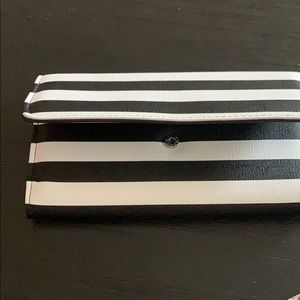New KUT black and white strip wallet. Never used